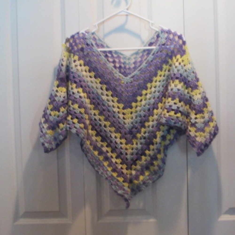 Jannm Creative Hand Crocheted Super Soft Poncho